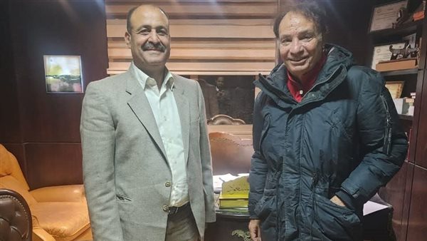 حمدي الوزير ومحاميه