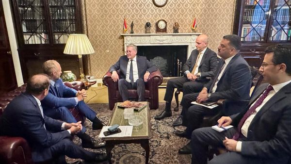 وزير البترول 