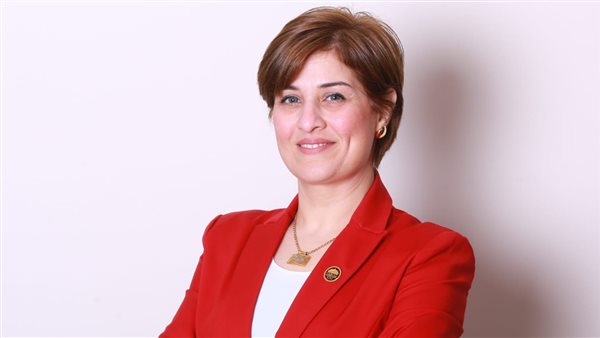 المهندسة إيمان العجوز