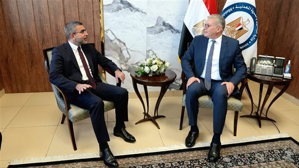 وزير البترول 