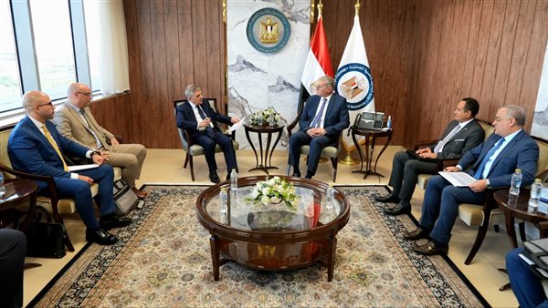 وزير البترول 