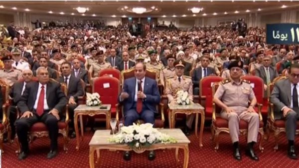 جانب من حضور رئيس