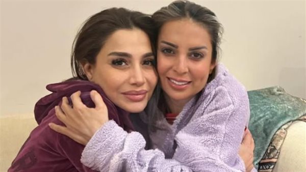 بسمة وهبة وفيفيان