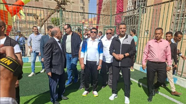 وزير الشباب والرياضة