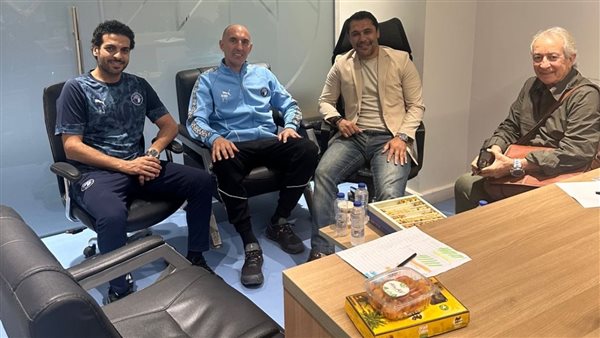 الجهاز الفني لمنتخب