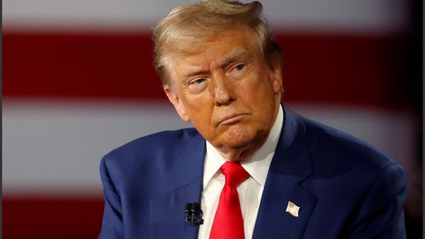 الرئيس الأمريكي دونالد