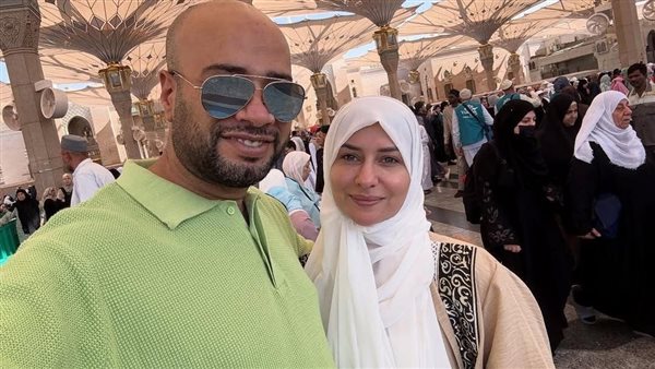 حاتم صلاح وزوجته