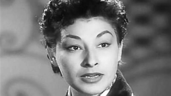 الفنانة لولا صدقي