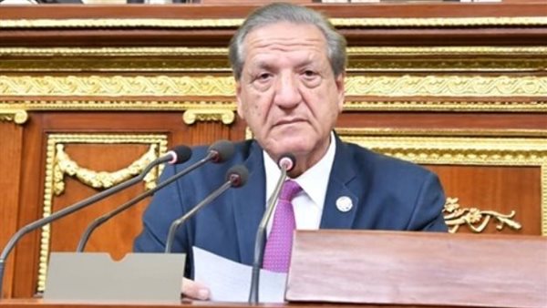 الدكتور فخرى الفقى