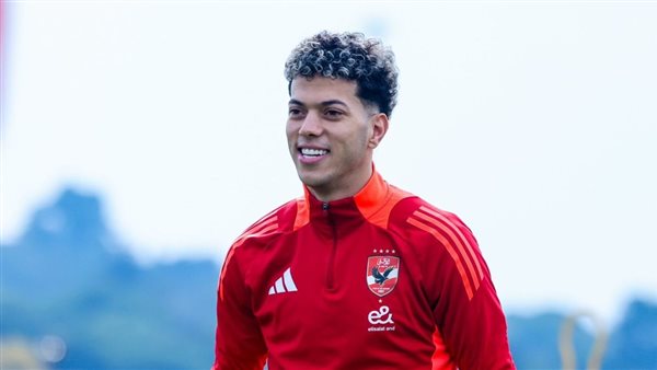 إمام عاشور لاعب الاهلي