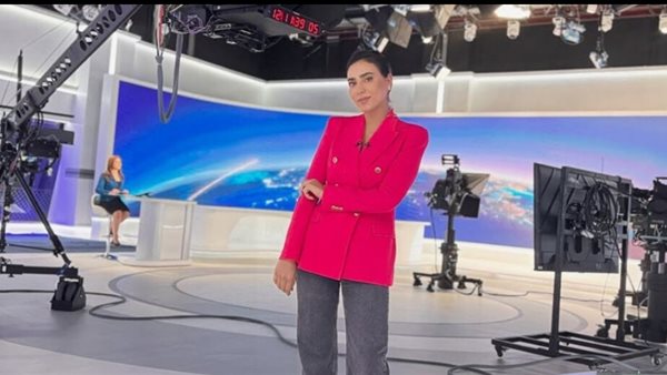 ربى حبشي داخل الاستوديو