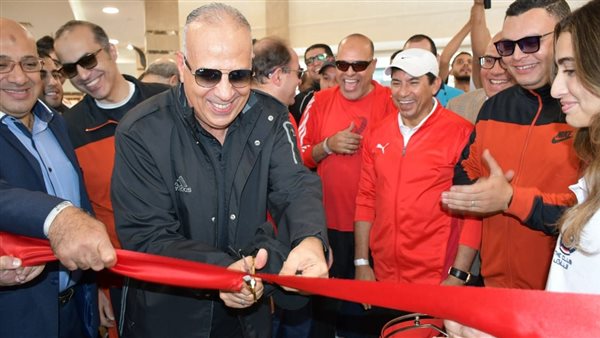 افتتاح نادي النادي