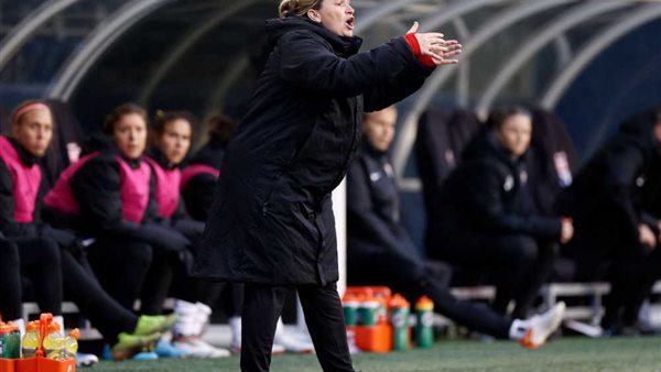  مدربة فريق سياتل