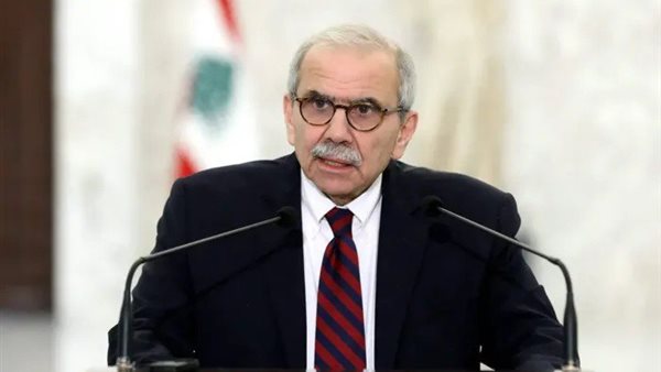 الدكتور نواف سلام،