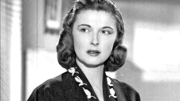 مريم فخر الدين 