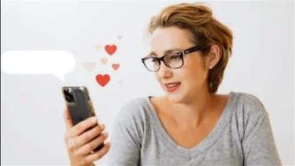 السوشيال ميديا إلى