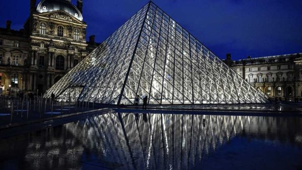 متحف اللوفر