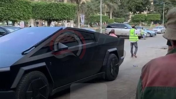 وصول محمد رمضان إلى