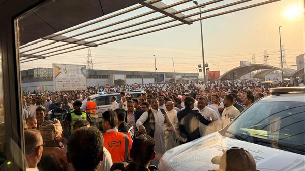 جانب من مشاركة الجالية