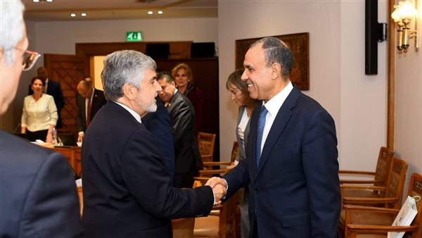 جانب من اللقاء