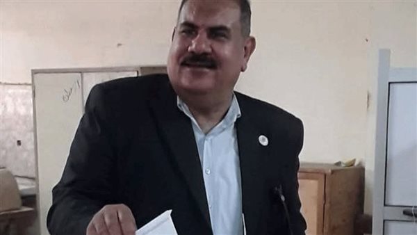 مصطفي فتحي راتب،