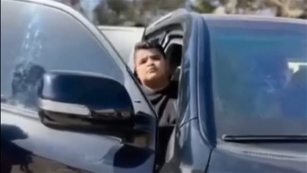 نجل قائد الكتيبة