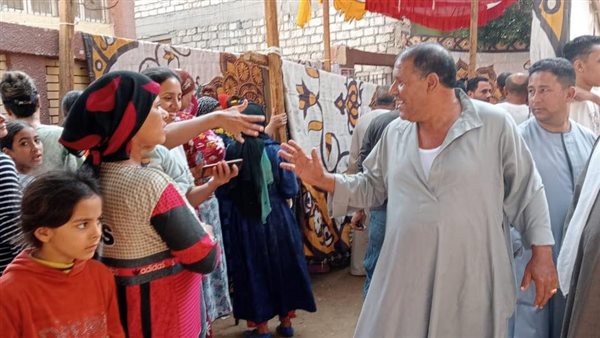 جانب من توافد الناخبين