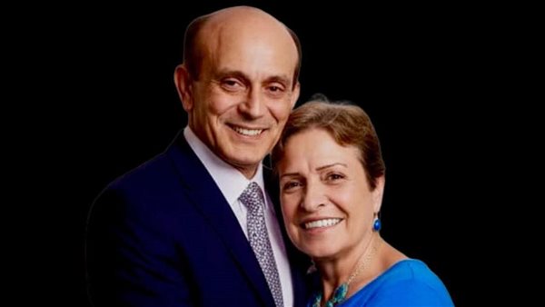 محمد صبحي وزوجته