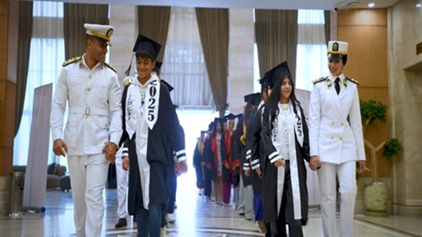 تكريم أبناء الشهداء