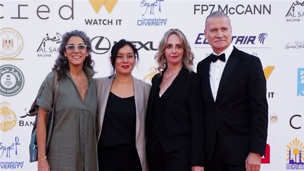 فيلم كلب ساكن بـ