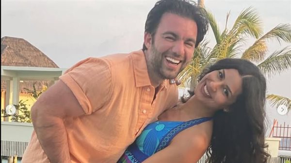 شريف رمزي وزوجته