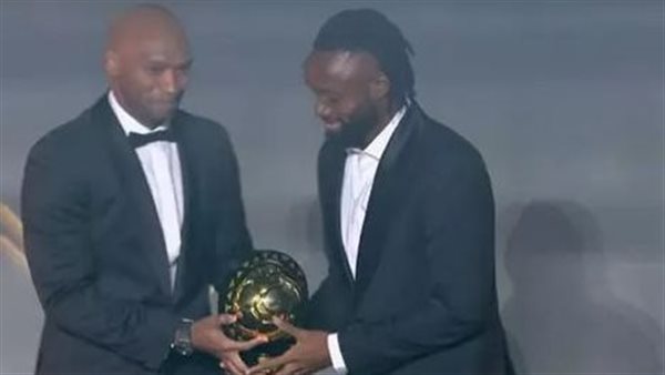 ماييلي مع شيكا