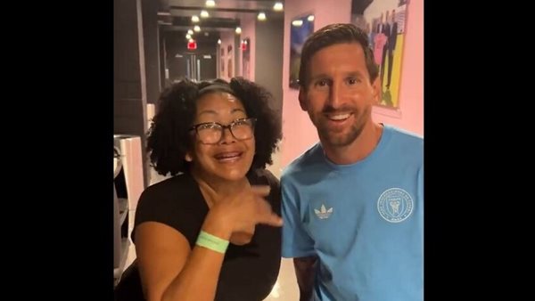 ميسي والسيدة إكوادورية