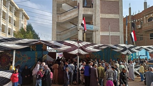 جانب من التوافد