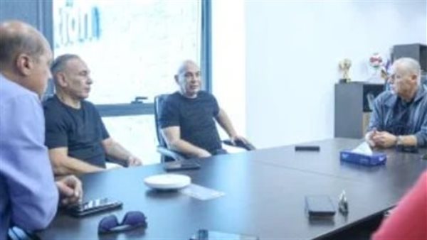 التوأم مع رئيس الاتحاد