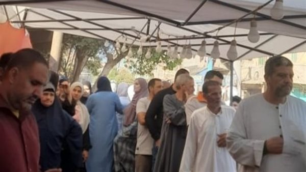 جانب من التوافد