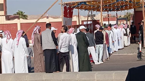 جانب من التوافد