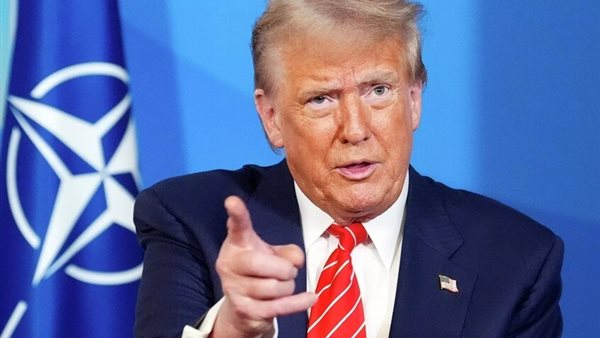 الرئيس الأمريكي دونالد