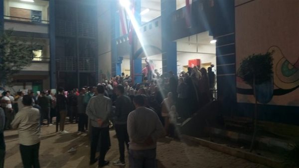 جانب من التوافد في