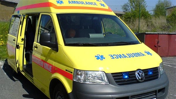 سيارة إسعاف 