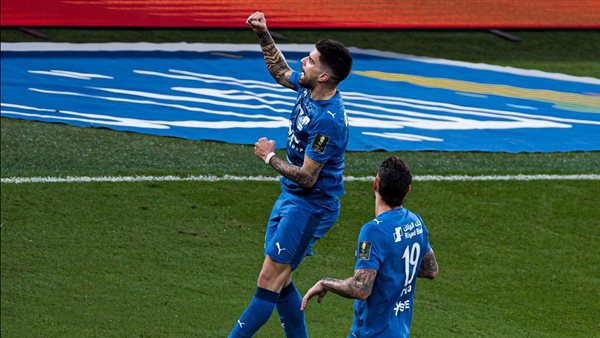 مباراة الهلال والفتح