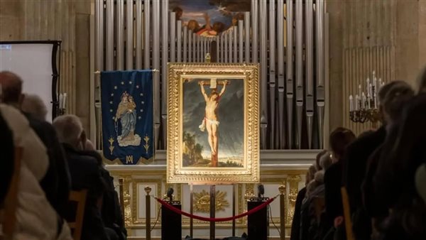 لوحة المسيح على الصليب