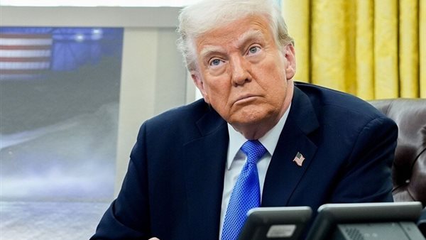 الرئيس الأمريكي دونالد