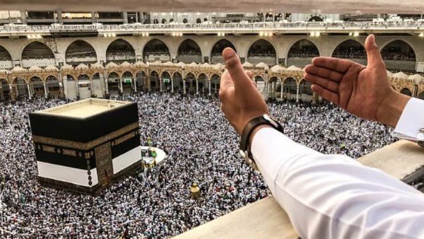 رحلات العمرة وأسعارها