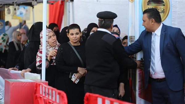 جانب من التوافد في