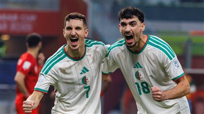 الجزائر والبحرين     