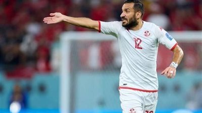 علي معلول لاعب تونس    