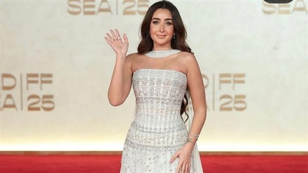 هنا الزاهد في حفل