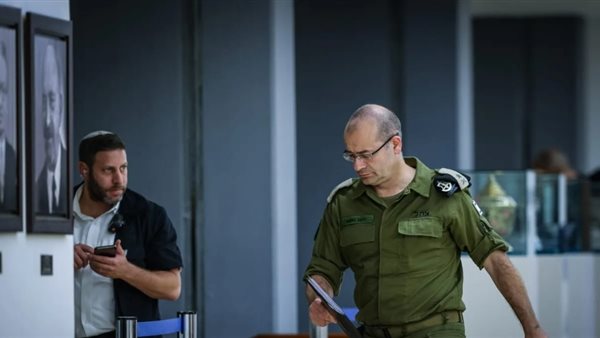 رومان غوفمان 