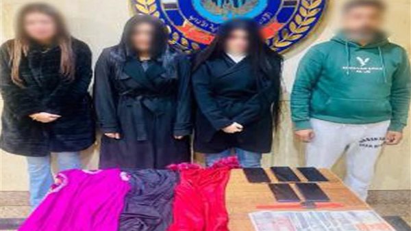 المتهمون في شبكة